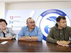 37 депутатов Якутии скинулись в среднем каждый по 4,8 тысячи рублей, и собрав 181 тысячу для нужд СВО, устроили PR-акцию