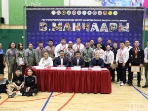 Министерство спорта Якутии наградило чемпионов мира по мас-рестлингу