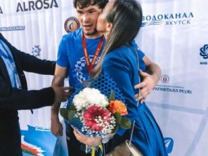 В ноябре состоится свадьба именитого спортсмена и известной певицы