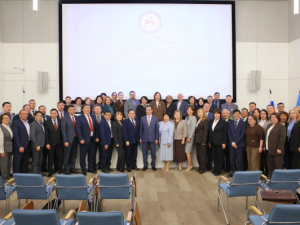 Айсен Николаев обозначил задачи по развитию здравоохранения на встрече с медицинским сообществом Якутии