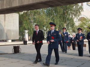 В День государственного флага Российской Федерации сотрудники уголовно-исполнительной системы торжественно приняли присягу и получили удостоверения