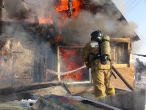 В Якутске в огне погибли 4-летний мальчик и его мама