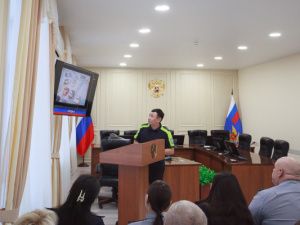 В УФСИН выступил представитель Управления Госавтоинспекции МВД региона 