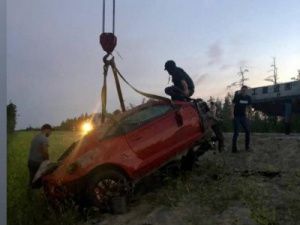 В Якутске во время гонок разбился Chevrolet Camaro