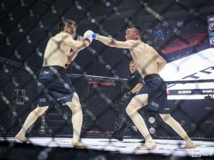 Фоторепортаж: турнир по смешанным единоборствам Eagles FC 53 в Якутске