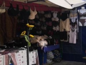 Жители Якутска возмущены ярмаркой нижнего белья на главных площадях столицы