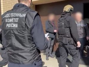 Обыски проходят сразу по 80 адресам криминальных криптовалютчиков