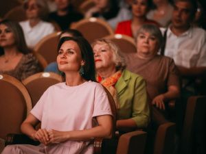 Премия Главы Якутии в области сохранения изучения и развития родных языков имени Н.Г. Самсонова вручена Марии Соловьёвой   