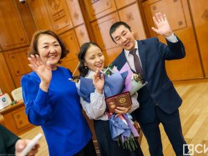 Матерям Якутии вручили госнаграды с денежным вознаграждением до одного миллиона рублей