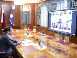 Полный контакт! Искры не раздувайте, отставки главы Якутии не будет