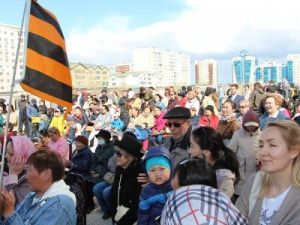 В 203 микрорайоне города Якутска чествовали ветеранов и провели «Николин день»