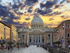 Ватикан готов стать площадкой для переговоров между Россией и Украиной