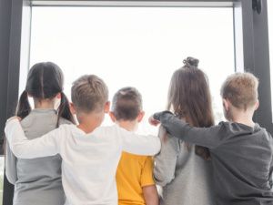 Люди в шоке от происходящего! Многодетные семьи Якутии требуют срочного решения проблемы задержки социальных выплат