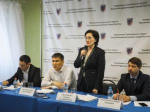 Сардана Авксентьева встретилась с жителями 2, 4, 17 кварталов по вопросу комплексной застройки