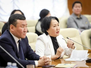 В Якутии отмечают 130-летие Платона Ойунского