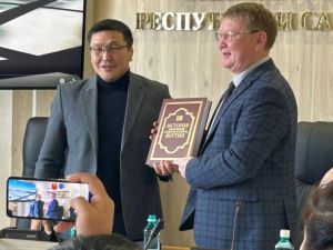 Хангаласскому улусу поставили задачу на 2029 год и решили просить федералов дать денег на содержание объектов, которые построят через несколько лет