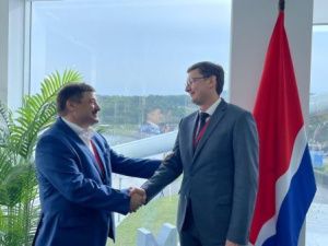 В рамках ВЭФ состоялась встреча Правительства Амурской области и Акционерной компании «Железные дороги Якутии» 