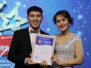 Дуэт Якутского педагогического колледжа стал победителем республиканского конкурса «Две звезды»