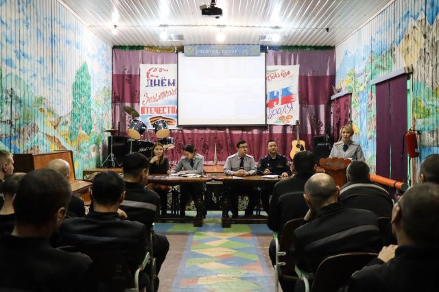 В исправительной колонии № 6 осужденным рассказали о принудительных работах как альтернативе лишению свободы