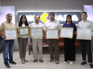 Более 1,3 млн рублей собрали работники культуры для пострадавших от паводка в Кобяйском и Верхоянском районах. Сбор средств продолжается