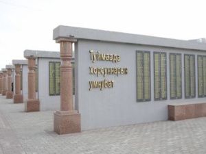 Мемориал «Солдаты Туймаады» пополнился 27 фамилиями фронтовиков