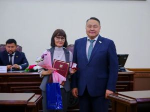 Состоялось торжественное собрание общественности, посвященное 392-летию Якутска