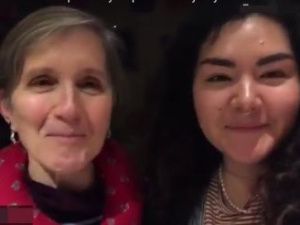 Сьюзи Крейт и Туйаара из Вашингтона исполнили якутскую песню (видео)