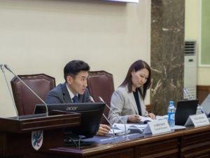 Проект городского бюджета на 2025-2027 годы обсудили на публичных слушаниях в Якутске