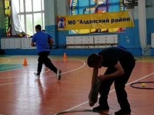 Спортивным праздником  «Мама, папа, я – спортивная семья» в субботу Акционерная компания «Железные дороги Якутии» отметила День защиты детей