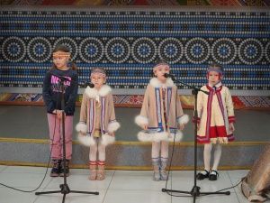 День эвенского языка