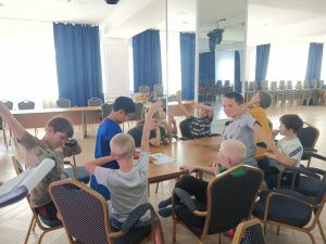 На базе Культурного центра АО «АК «ЖДЯ» работает летняя детская площадка