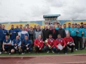 Кубок Федерации профсоюзов Якутии команда речников оставила на вечное хранение