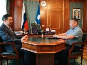 Дмитрий Садовников провёл первую рабочую встречу с Айсеном Николаевым в статусе Главы Якутска