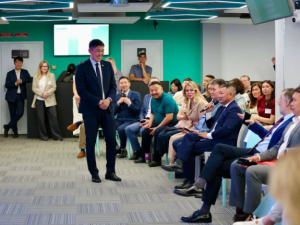 Анатолий Семенов рассказал о цифровизации Якутии на интенсиве для госслужащих 