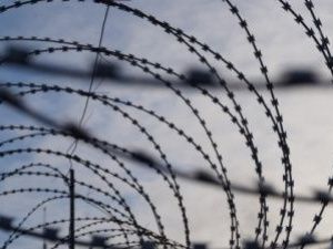 Осужденные организовали канал поставки наркотиков в якутскую колонию