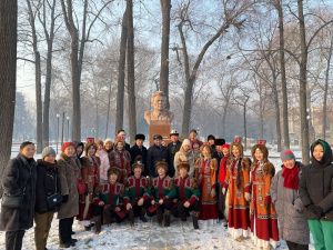 Гастроли, прокат кино и выставки… Якутия налаживает культурные связи с Киргизией 