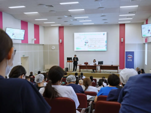 Коллектив республиканской клинической больницы положительно оценил отчёт Окружной администрации города Якутска