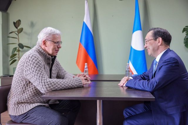 Айсен Николаев встретился с депутатом Госдумы, олимпийским чемпионом Вячеславом Фетисовым