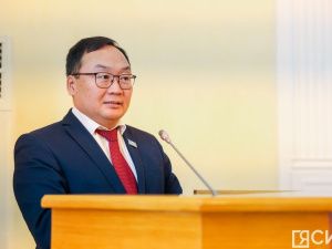 Госнаграды вручили отцам и матерям в Якутии