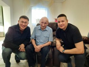 100 лет исполнилось ветерану войны, якутянину Науму Слепцову