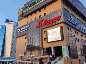 В Якутии закроются ТЦ, фитнес-залы, парикмахерские, частные детские сады