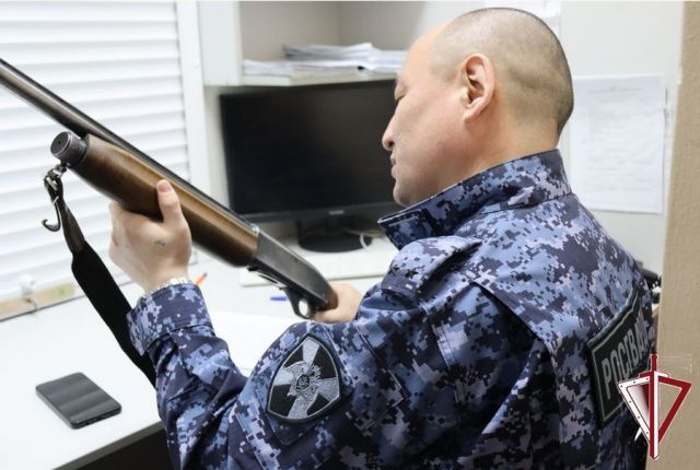 Росгвардия напоминает якутянам правила безопасного обращения с оружием