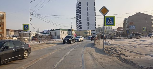 В Оленьке бульдозерист наехал на пенсионера