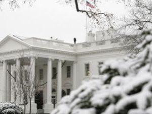 Белый дом угрожает единовременно ввести все санкции против России