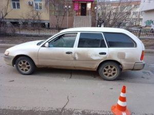 В Якутске школьник попал под колеса машины