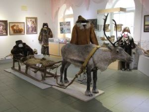 Владислав Левочкин принял участие в открытии выставки Нижнеколымского района в Якутском музее 