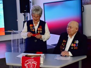 КОМСОМОЛУ ЯКУТИИ — 105 ЛЕТ!