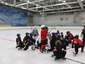 Кирилл Бычков осмотрел ход ремонтных работ в спортивных объектах Якутска