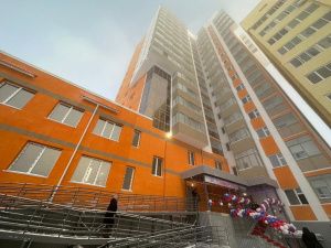 Последние обманутые дольщики Якутии получили ключи от новых квартир