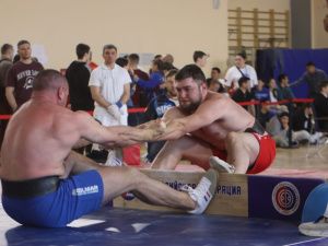 Пять золотых медалей чемпионата России принесли якутские мас-рестлеры